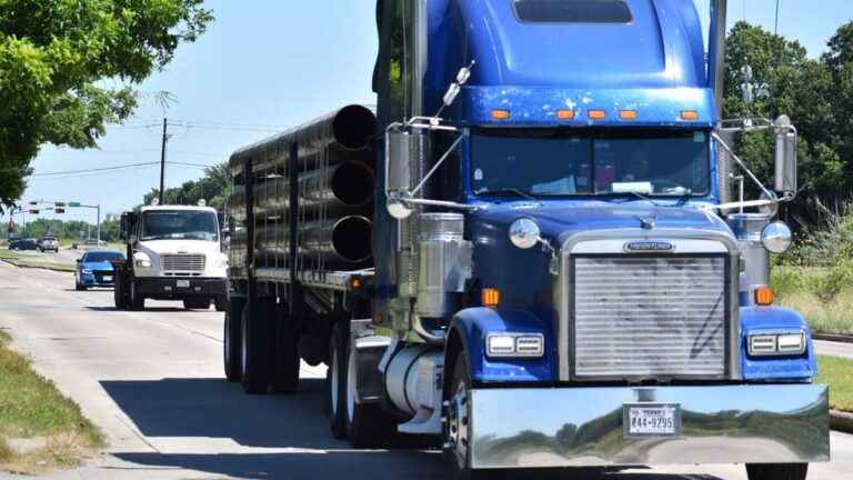 Descomplicando a Mudança no Distrito Federal: O Guia Completo de Frete para Mudança e o Transporte Seguro de Veículos Blindados